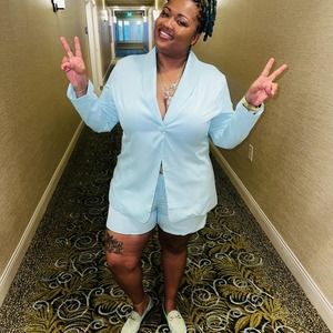 Meet your Posher, Chakeris